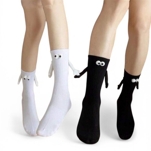 unbranded Accessories - Set Of 2 Couples Unisex Black and white ghost socks holding hands. NEW